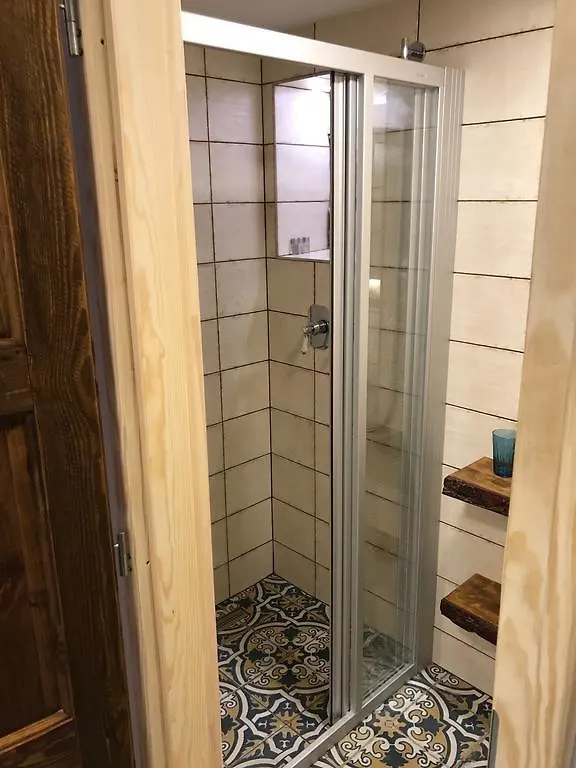 Pinkova Apartments Прага
